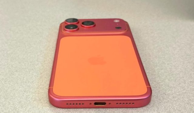iPhone 17 Pro'nun Cosmic Orange Renginin Değişmesi Beklenmiyor