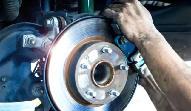 Otomobilde Frenler Tarih Oluyor! Elektronik Fren Sistemi Devrimi