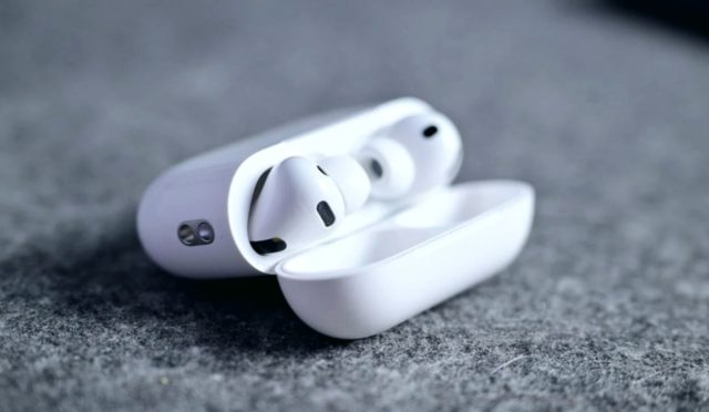 Kameralı AirPods Pro 3 ile Oyunun Kuralları Değişiyor: Fiyatı Dudak Uçuklatacak!