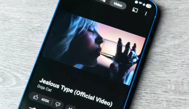 Yapay Zeka Müzik Devrimi: YouTube Music'te Sesle Çalma Listesi Dönemi!