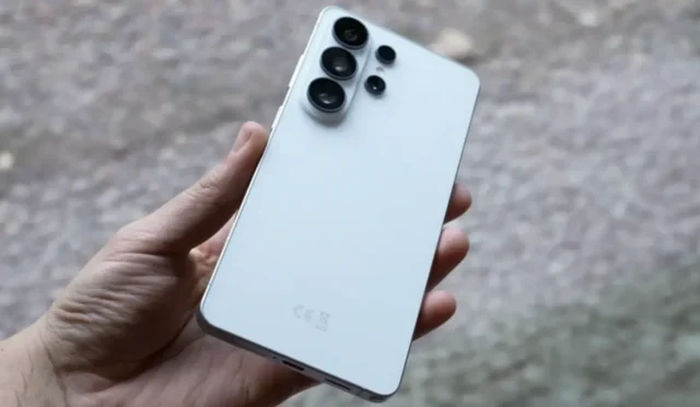 Galaxy S26 Ultra Betonda Hayatta Kaldı! Alüminyum Çerçeve Fark Yaratıyor Mu?