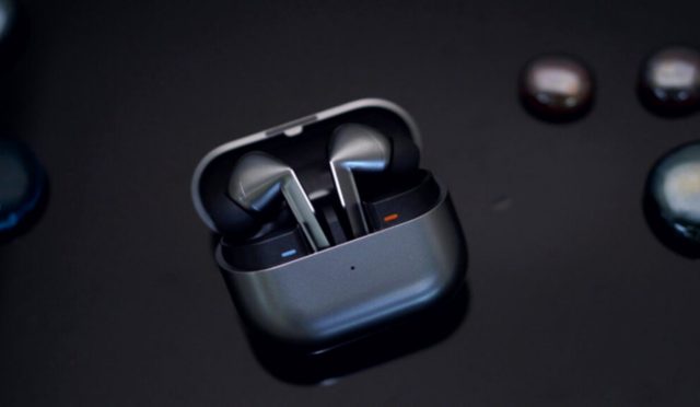 Samsung Galaxy Buds 4 Pro Fırtınası: Rekor Satışlarla Sektörü Sarsıyor!