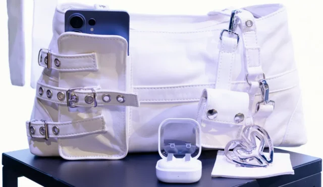 Samsung S26 Ultra'ya Özel Çanta Ortaya Çıktı! Kılıflar Tarih Mi Oluyor?