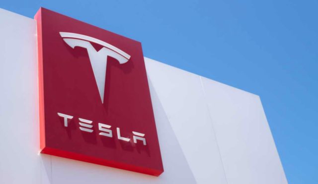 Tesla Türkiye'ye Ticaret Bakanlığı'ndan Rekor Ceza! ÖTV Oyunu Bozguna Uğradı