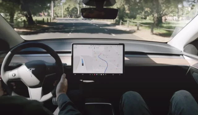 Tesla FSD Skandalı Büyüyor: 7 Yıllık Mağdurlara Sabır Tavsiyesi!