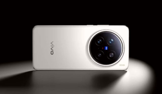 Vivo X500 Serisi Geliyor: Ekran Boyutları ve İşlemci Detayları Ortaya Çıktı!