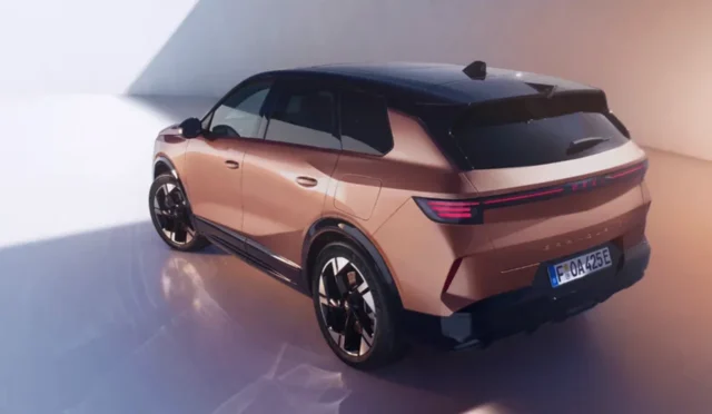 Yeni Opel Grandland Elektrik Türkiye'de! Rakipler Titredi