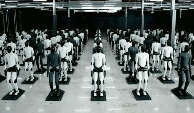Robotlar Çağı Başladı: Saatte 1 İnsansı Robot Üreten Fabrika Açıldı!