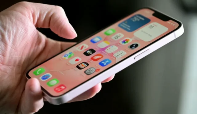 iOS 26.5 Yayınlandı: Apple'dan Yeni Abonelik ve Harita Reklamları