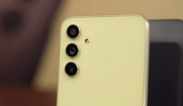 Galaxy A54 One UI 8.5 Beta 2 ile Yenilendi: Hata Düzeltmeleri ve Kamera İyileştirmeleri!