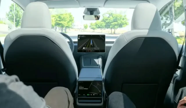 Tesla Robotaksi Filosu Büyüyor: Otonom Taksi Çağı Başlıyor mu?